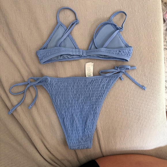 Aerie smocked bikini - Picture 3 of 3